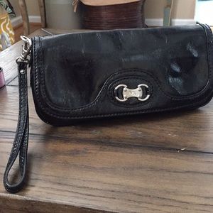 Michael Kors patent leather wristlet